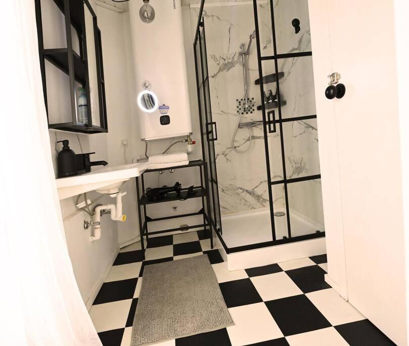 Ferienwohnung Stylish Duplex In The Heart Of Brussels Centre Exterior foto